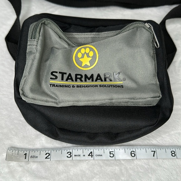 Starmark Dog Training Treat Waist Pack - Picture 5 of 5